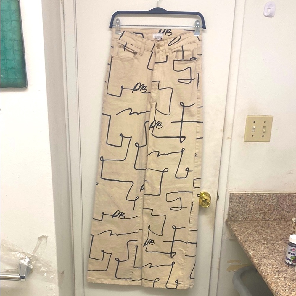 WeWoreWhat Cream Wide Leg Pants with Black Scribble Design